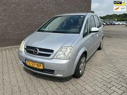 Grijs Gebruikt 2006 Opel Meriva Enjoy MPV | € 1.499 (Eerlijke prijs)