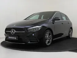 Zwart Gebruikt 2024 Mercedes B250e AMG line Plus MPV | € 39.925 (Iets duurder)