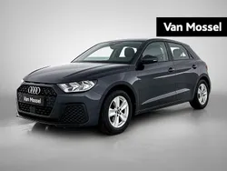 Grijs Gebruikt 2022 Audi A1 Sportback Proline Hatchback | € 20.900 (Eerlijke prijs)