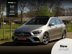 Grijs, metallic lak Gebruikt 2020 Mercedes B200 AMG line MPV | € 29.770 (Goede deal)