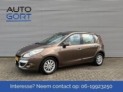 Bruin Gebruikt 2010 Renault Scénic III Privilege MPV | € 4.450 (Super prijs)