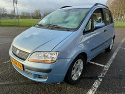 Blauw Gebruikt 2004 Fiat Idea Dynamic MPV | € 1.295