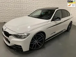 Wit Gebruikt 2012 BMW 335 Executive Sedan | € 18.999 (Eerlijke prijs)