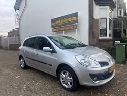 Grijs Gebruikt 2008 Renault Clio GrandTour Dynamique Stationwagen | € 1.499 (Eerlijke prijs)