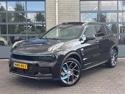 Zwart Gebruikt 2023 Lynk & Co 01 SUV | € 28.850 (Eerlijke prijs)