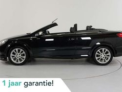 Zwart (metallic) Gebruikt 2006 Opel Astra Cabriolet Enjoy Cabriolet | € 4.650 (Iets duurder)