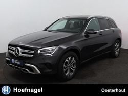 Grijs, metallic lak Gebruikt 2019 Mercedes GLC200 Business SUV | € 30.450 (Eerlijke prijs)