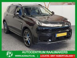 Zwart Gebruikt 2023 Lynk & Co 01 SUV | € 26.940 (Goede deal)