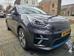 Grijs Gebruikt 2019 Kia e-Niro SUV | € 19.500 (Eerlijke prijs)