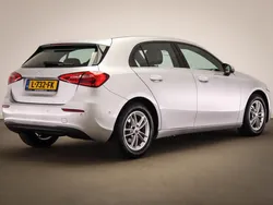 Grijs Gebruikt 2021 Mercedes A180 Premium Hatchback | € 23.400 (Super prijs)