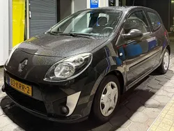 Zwart Gebruikt 2010 Renault Twingo Authentique Hatchback | € 1.350 (Eerlijke prijs)