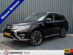 Zwart Gebruikt 2017 Mitsubishi Outlander P-HEV SUV | € 18.945 (Iets duurder)