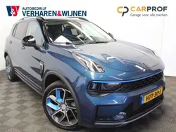 Blauw, metallic lak Gebruikt 2022 Lynk & Co 01 SUV | € 24.890 (Eerlijke prijs)