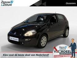 Zwart Gebruikt 2016 Fiat Punto Lounge Hatchback | € 7.945 (Eerlijke prijs)