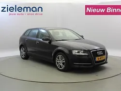 Zwart Gebruikt 2011 Audi A3 Attraction Hatchback | € 7.845 (Eerlijke prijs)