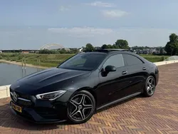 Zwart Gebruikt 2020 Mercedes CLA200 Business Sedan | € 26.950 (Goede deal)