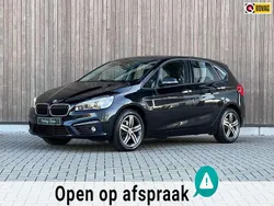 Zwart, metallic lak Gebruikt 2017 BMW 216 Active Tourer Executive MPV | € 13.500 (Eerlijke prijs)