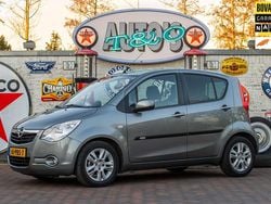 Grijs (metallic) Gebruikt 2011 Opel Agila Edition Hatchback | € 8.450 (Eerlijke prijs)