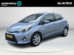 Blauw Gebruikt 2013 Toyota Yaris Hatchback | € 9.950 (Eerlijke prijs)