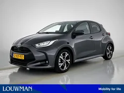 Grijs Gebruikt 2024 Toyota Yaris Hybrid Edition Hatchback | € 24.450 (Eerlijke prijs)