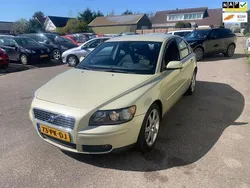Groen Gebruikt 2004 Volvo S40 Momentum Sedan | € 1.800 (Eerlijke prijs)