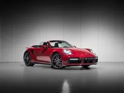 Rood Gebruikt 2024 Porsche 992 Cabriolet | € 229.950