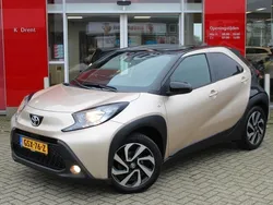 Bruin Gebruikt 2023 Toyota Aygo Pulse Hatchback | € 16.695 (Iets duurder)