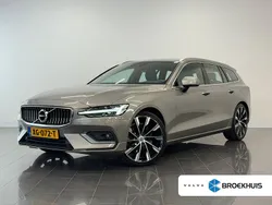 Grijs Gebruikt 2019 Volvo V60 Inscription Stationwagen | € 26.950 (Eerlijke prijs)