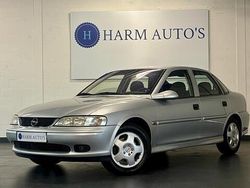 Grijs Gebruikt 2001 Opel Vectra Business Edition Sedan | € 2.999 (Duur)