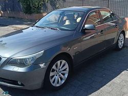 Grijs Gebruikt 2007 BMW 530 Sedan | € 3.500