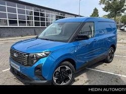 Blauw Nieuw 2025 Ford E-Transit Limited Van | € 30.215 (Eerlijke prijs)