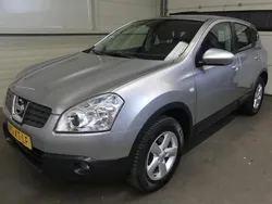 Grijs Gebruikt 2007 Nissan Qashqai Acenta SUV | € 4.945 (Eerlijke prijs)
