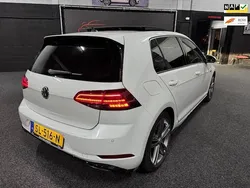 Wit Gebruikt 2018 VW Golf VII Highline Hatchback | € 17.950 (Eerlijke prijs)