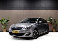 Grijs, metallic lak Gebruikt 2016 Peugeot 308 Stationwagen | € 10.950 (Eerlijke prijs)