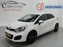 Wit Gebruikt 2013 Kia Rio Plus Hatchback | € 6.499 (Eerlijke prijs)