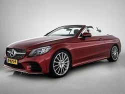 Manufaktur hyacinth red metallic (rood metallic) Gebruikt 2018 Mercedes 200 Premium Plus Cabriolet | € 34.950
