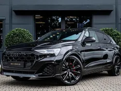 Zwart Nieuw 2025 Audi Q8 Competition SUV | € 138.950 (Duur)