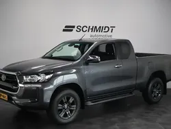 Grijs Gebruikt 2022 Toyota HiLux Pickup | € 37.995 (Super prijs)