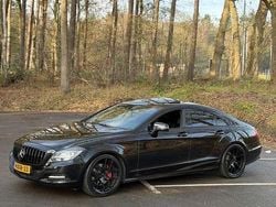 Zwart Gebruikt 2012 Mercedes CLS350 AMG Sedan | € 20.500