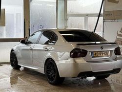 Grijs Gebruikt 2005 BMW 318 Sedan | € 5.000 (Iets duurder)