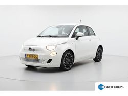 Wit Gebruikt 2022 Fiat 500e Icon Hatchback | € 18.395 (Eerlijke prijs)