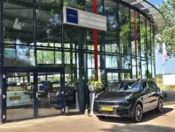 Zwart Gebruikt 2023 Lynk & Co 01 SUV | € 30.890 (Eerlijke prijs)