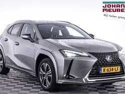 Grijs Gebruikt 2020 Lexus UX 300e Executive Line SUV | € 22.900