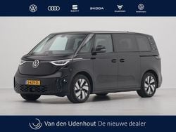 Zwart, metallic lak Gebruikt 2023 VW ID. Buzz MPV | € 43.440 (Goede deal)