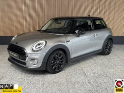 Grijs Gebruikt 2017 Mini Cooper Business Hatchback | € 18.495 (Iets duurder)
