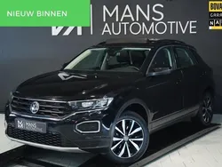 Zwart Gebruikt 2019 VW T-Roc Sportline SUV | € 21.950 (Eerlijke prijs)