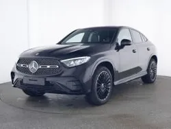 Donker obsidiaanzwart metallic Gebruikt 2024 Mercedes 300 AMG Coupé | € 74.750
