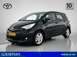 Zwart Gebruikt 2013 Toyota Verso-S MPV | € 12.945 (Eerlijke prijs)