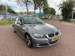 Grijs Gebruikt 2011 BMW 320 Sedan | € 5.299 (Duur)
