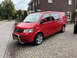 Rood Gebruikt 2004 VW T5 Van | € 4.500 (Goede deal)
